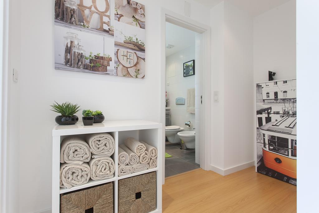 Bairrus Lisbon Apartments - Mello الغرفة الصورة