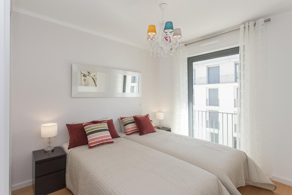 Bairrus Lisbon Apartments - Mello الغرفة الصورة